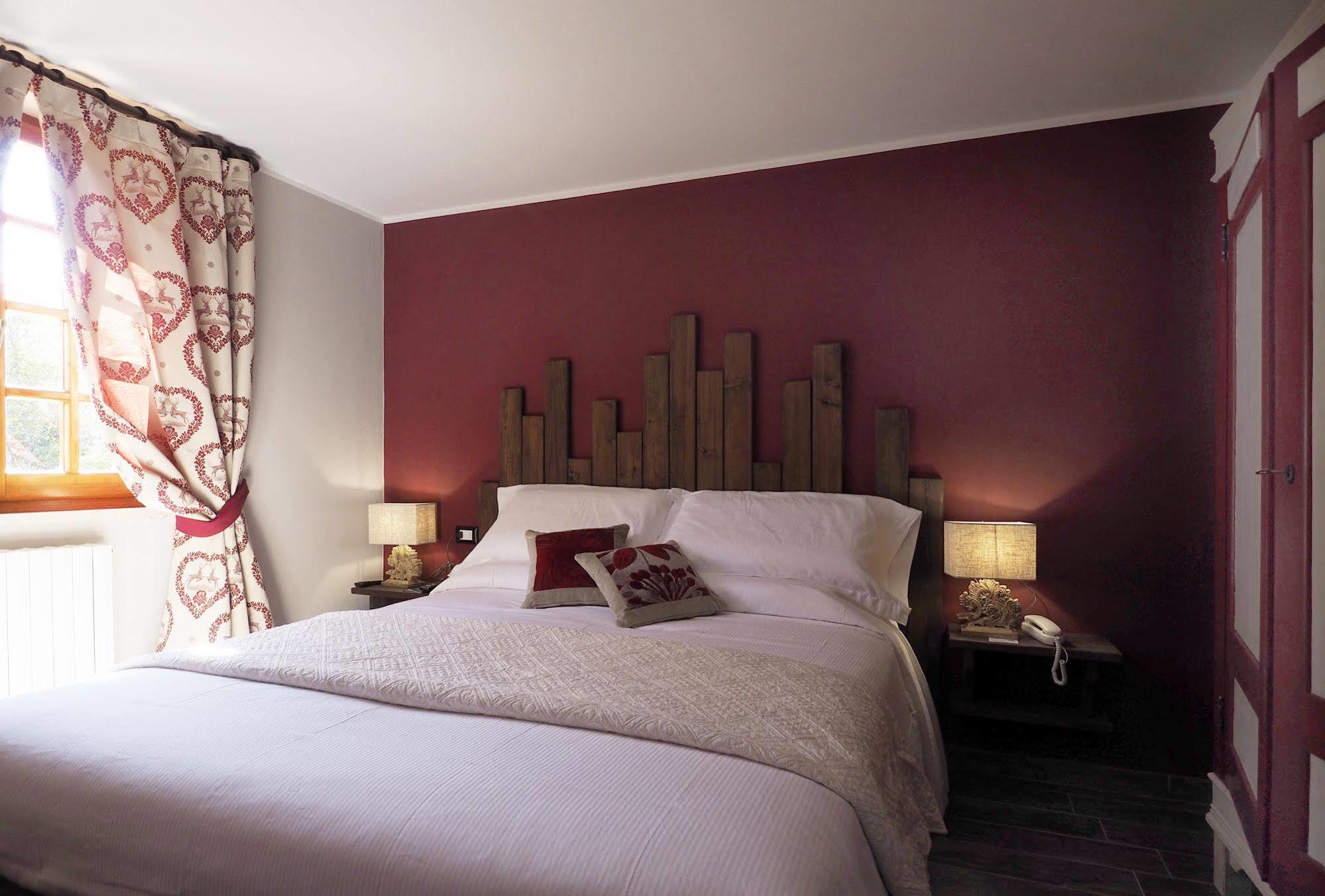 Locanda Il Rustichello Mulazzo Luaran gambar